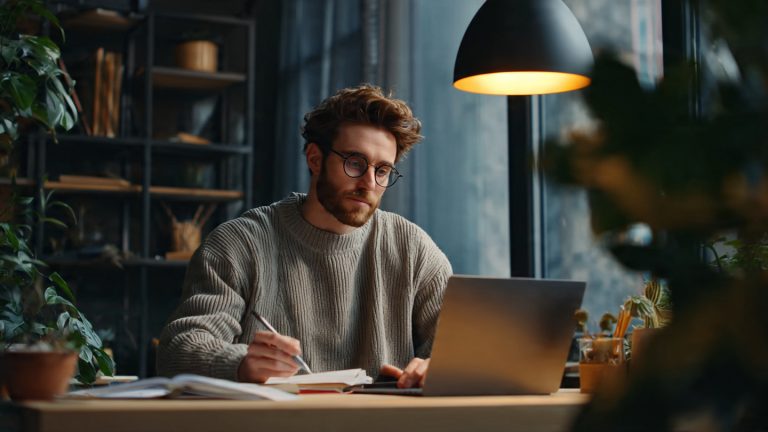 a-zoom-image-of-a-young-professional-western-male- (1)
